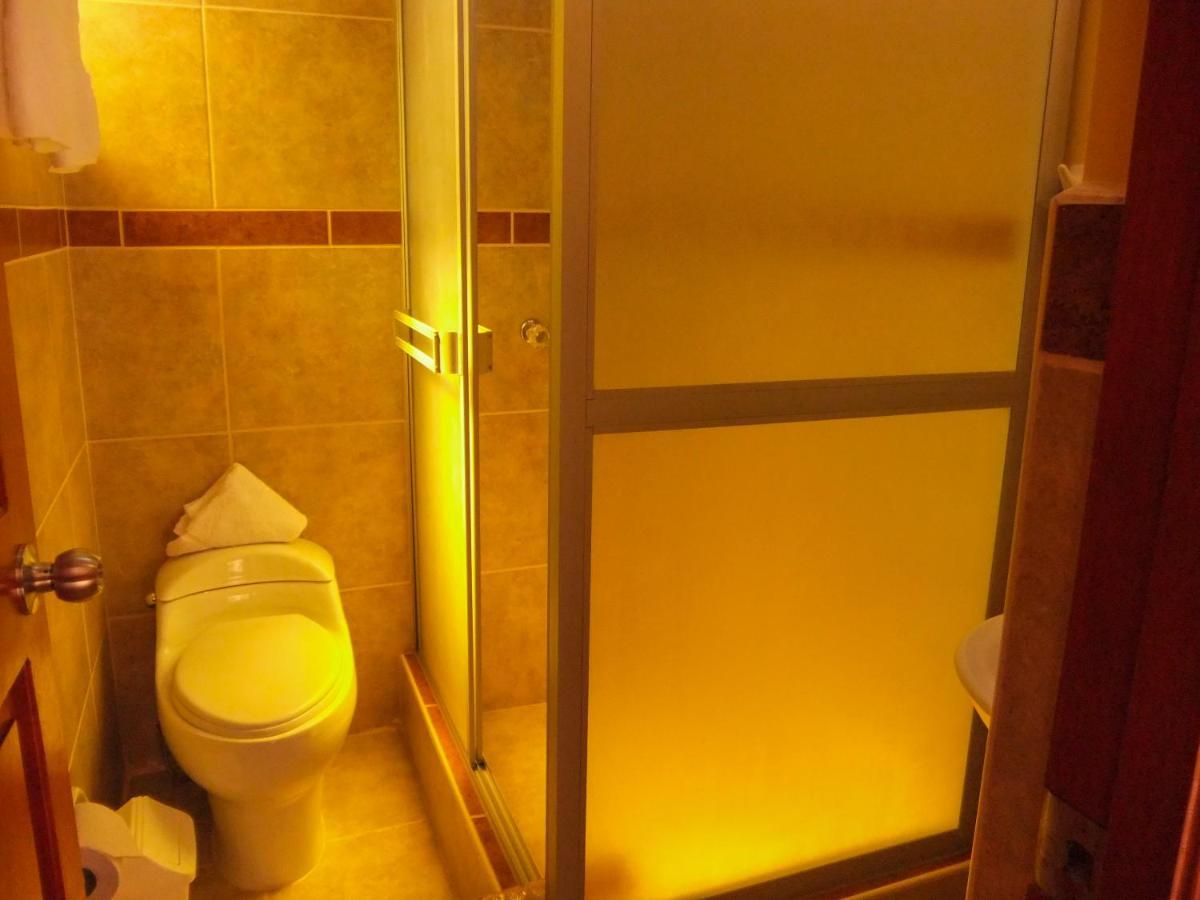Hotel Rupaq أويانتيتامْبو المظهر الخارجي الصورة